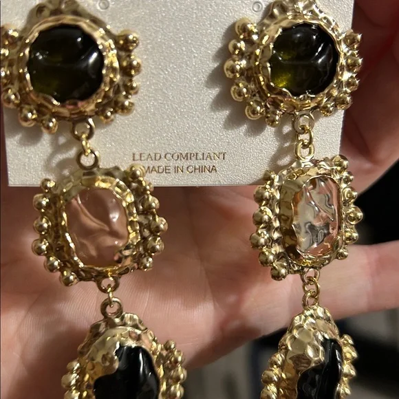 NWT Natasha Gold Tone Rhinestones Crystal Statement earrings - Picture 10 of 16